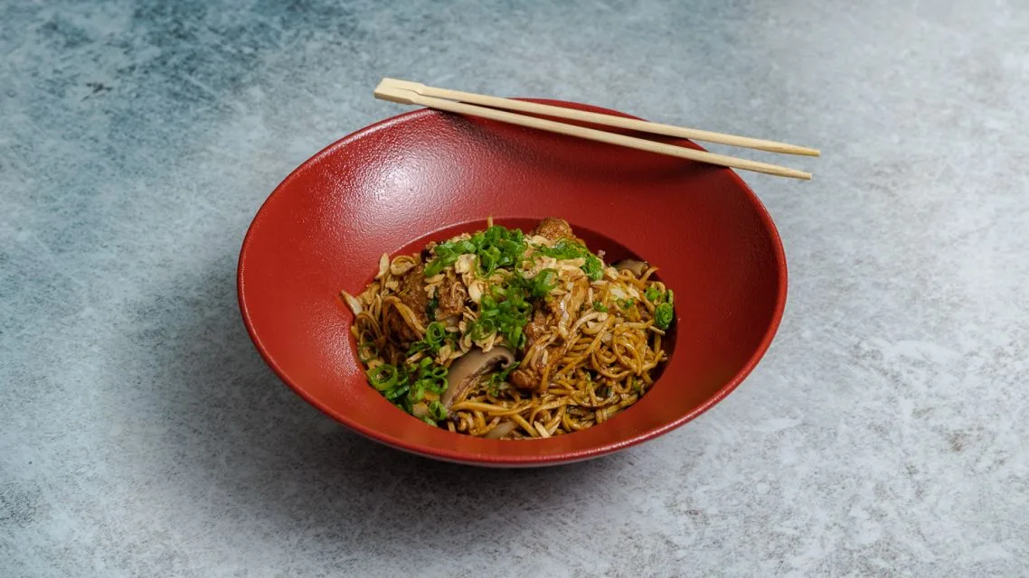 Char Siu Crispy Chicken Noodles