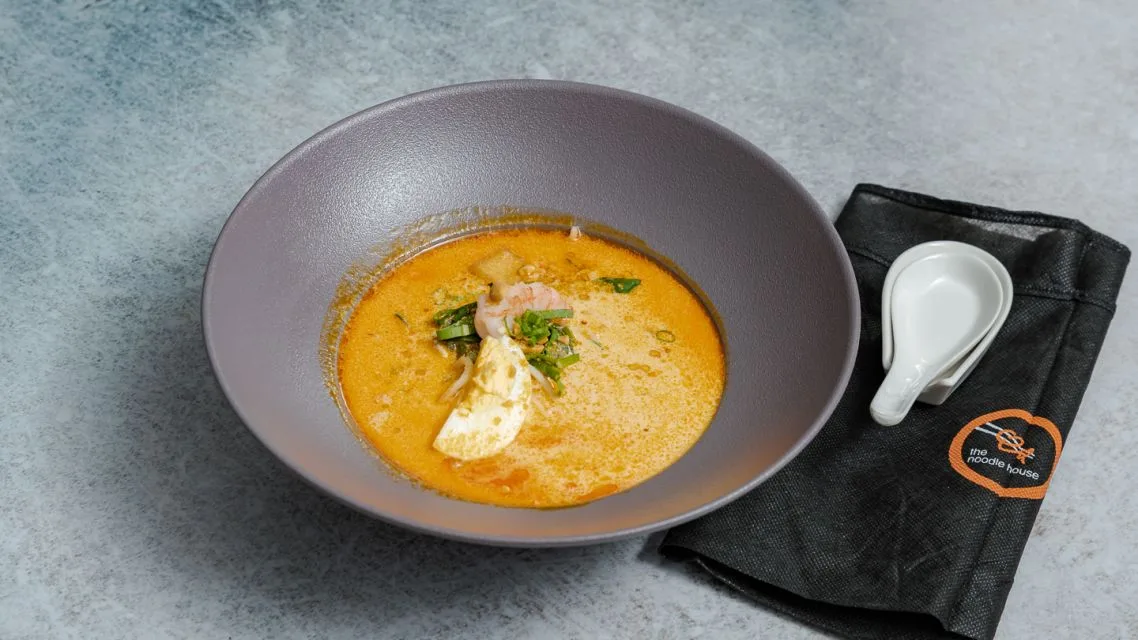 Curry Laksa with Chicken and Prawns