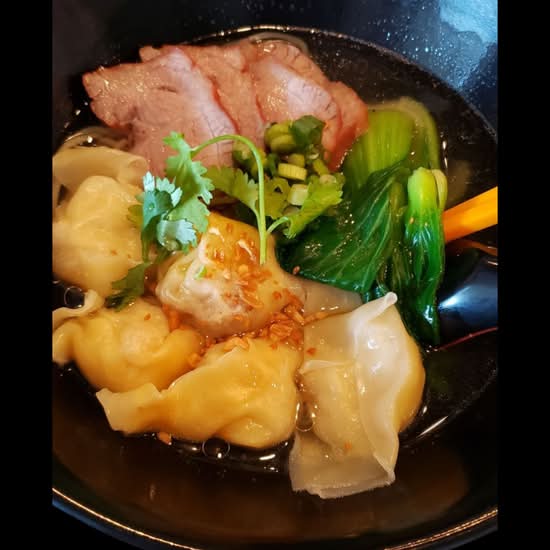 N4 Wonton Noodles Soup