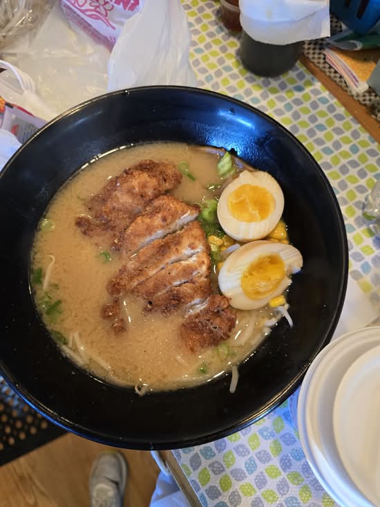 R4. Tonkatsu Ramen