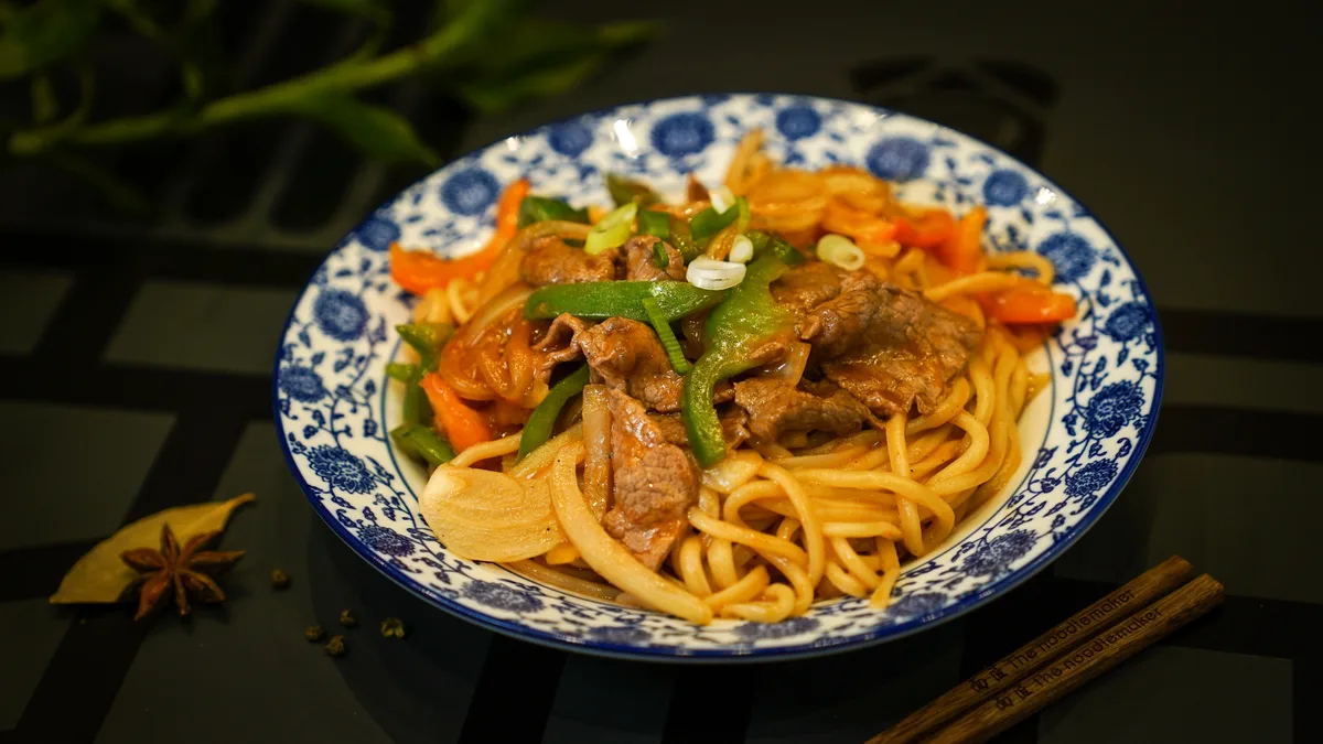 Rindfleisch Lamian-Wok