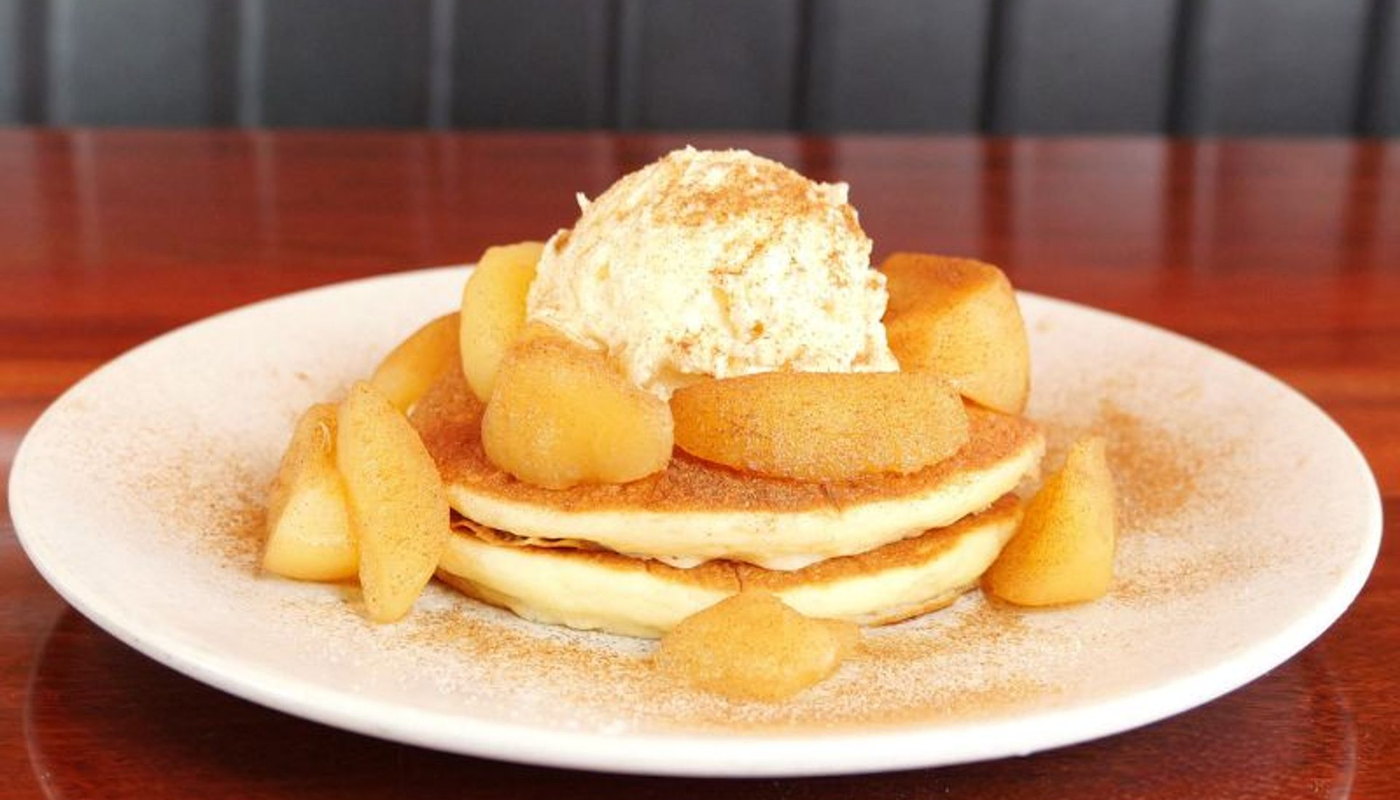 Bavarian Apple Pancakes