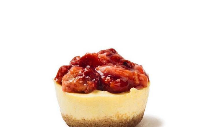 Strawberry Peach Cobbler Cheesecake