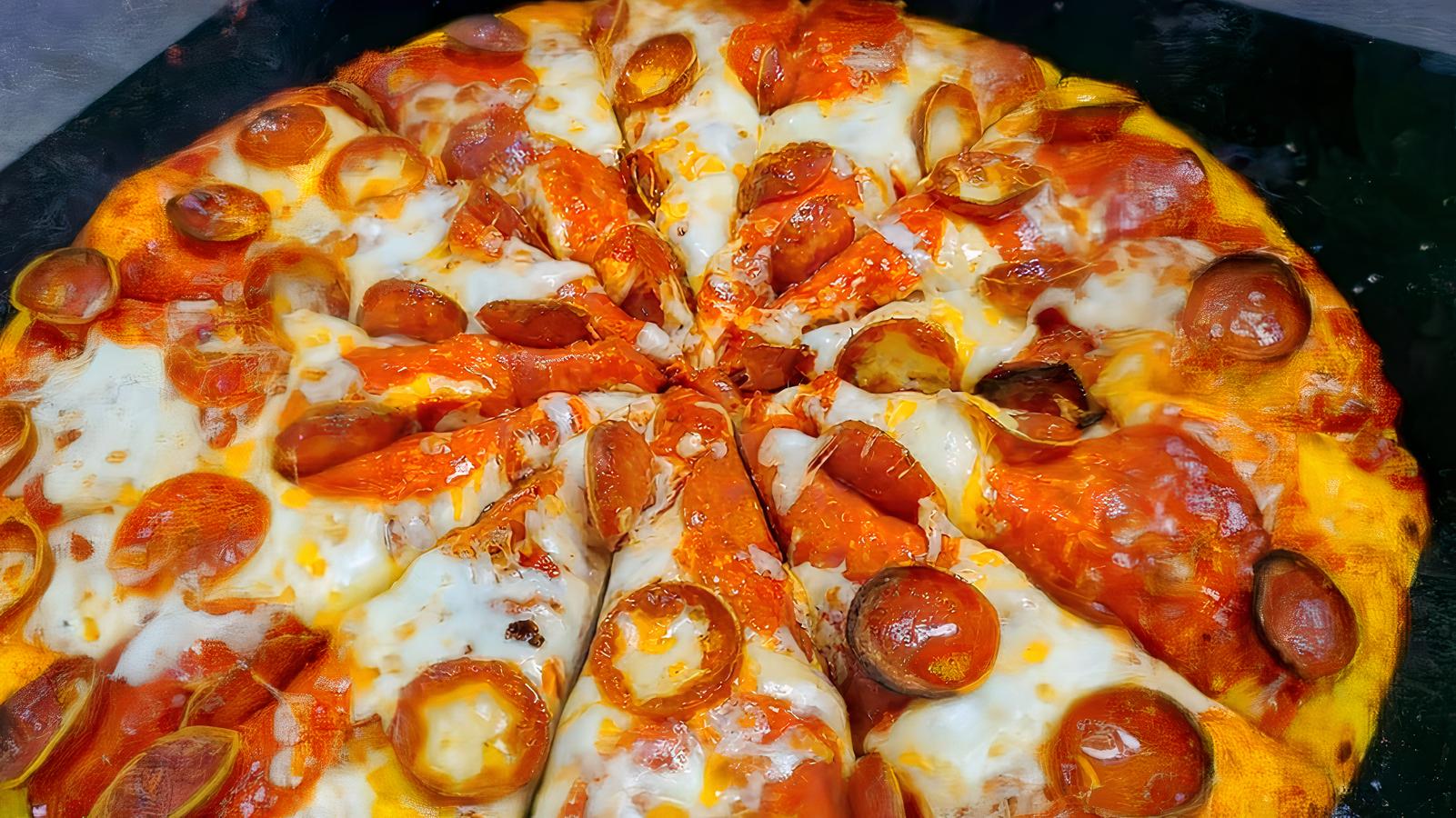 Pepperoni 16