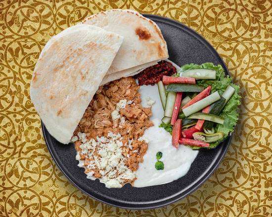 Traditional Chicken Shawarma Dinner