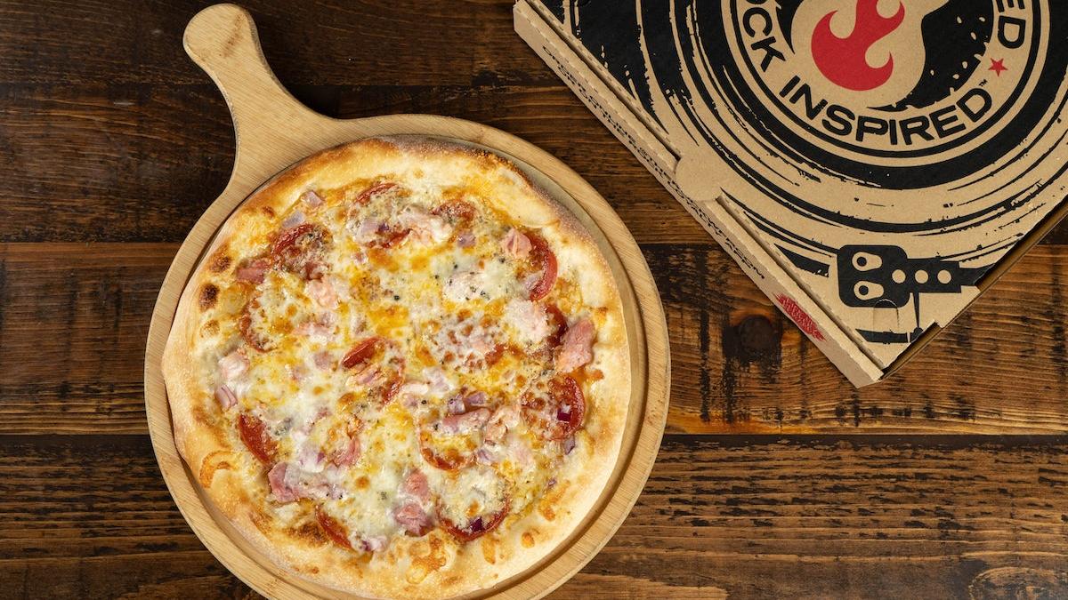 Bad To The Bone (White Sauce)