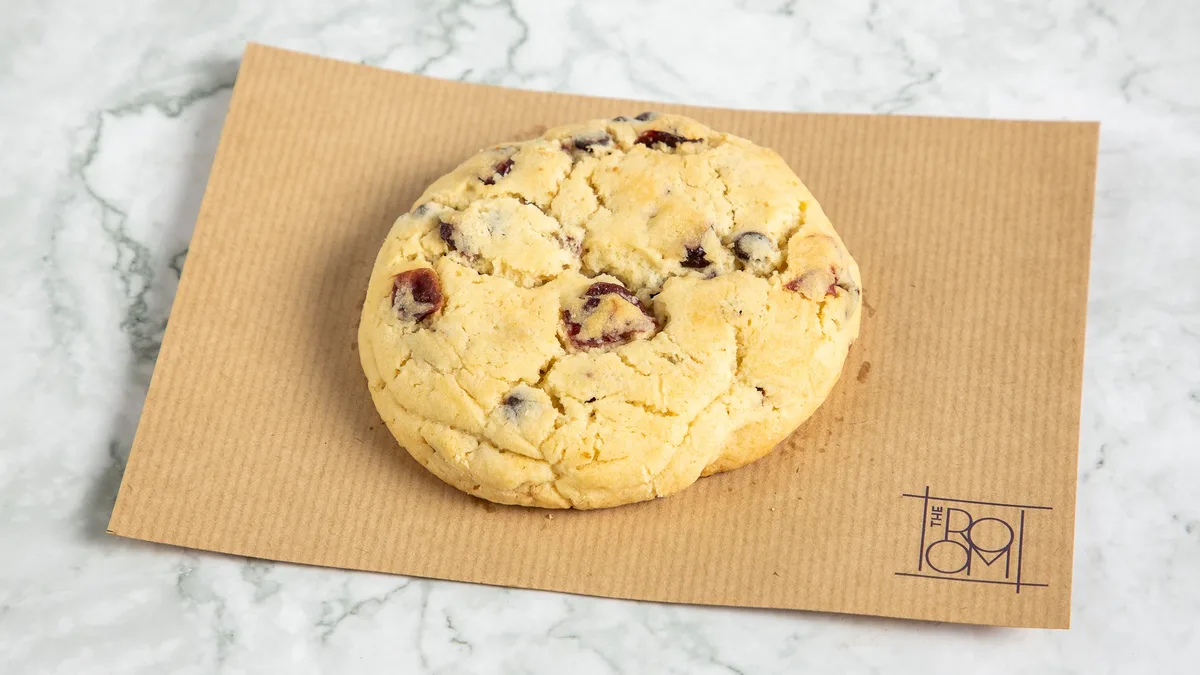 Soft Cookie Λευκό - Cranberry
