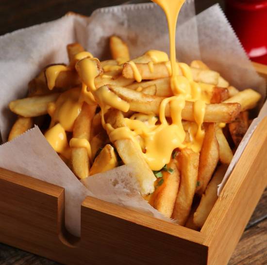 Cheesy Garlic Fries