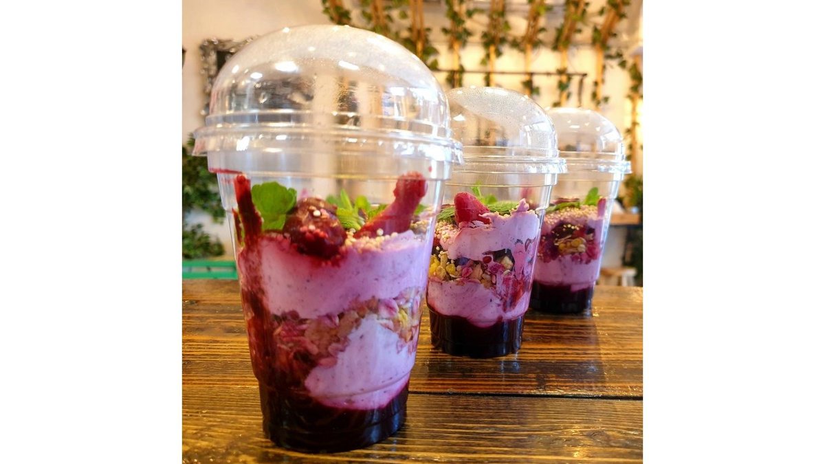 Granola desert-iaurt grecesc
