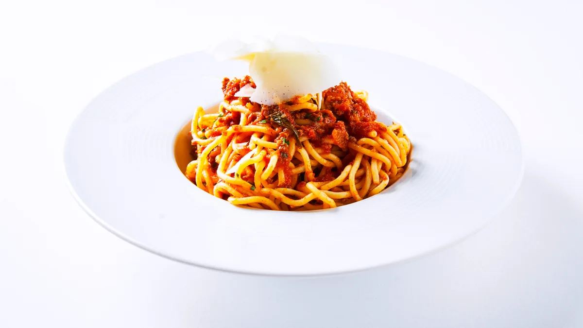 Špagety bolognese