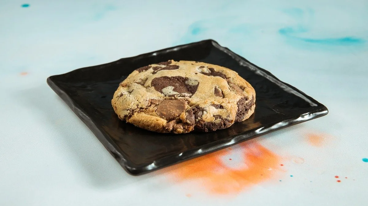 Double Chocolate Chip Cookie