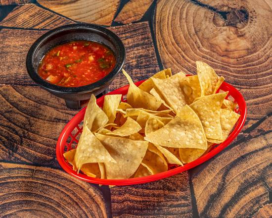Chips y Salsa