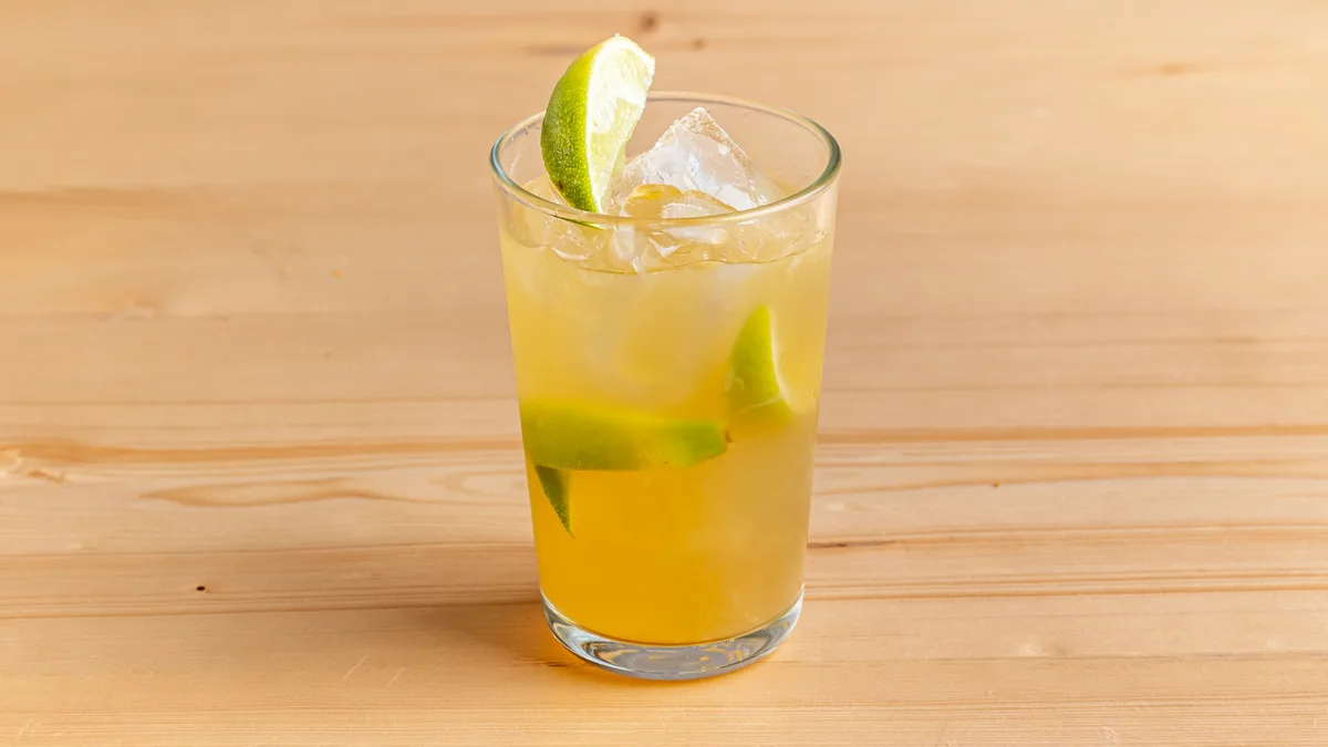 Σπιτική Λεμόναδα με Ginger