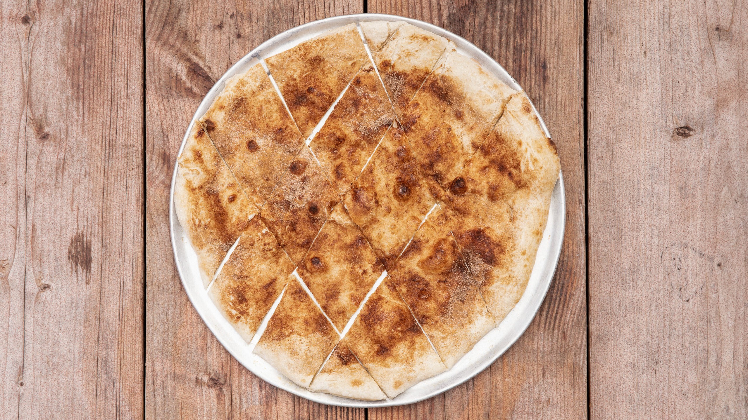 Cinnamon Dessert Pizza