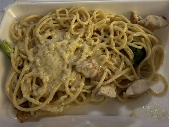 Kid's Chicken Alfredo