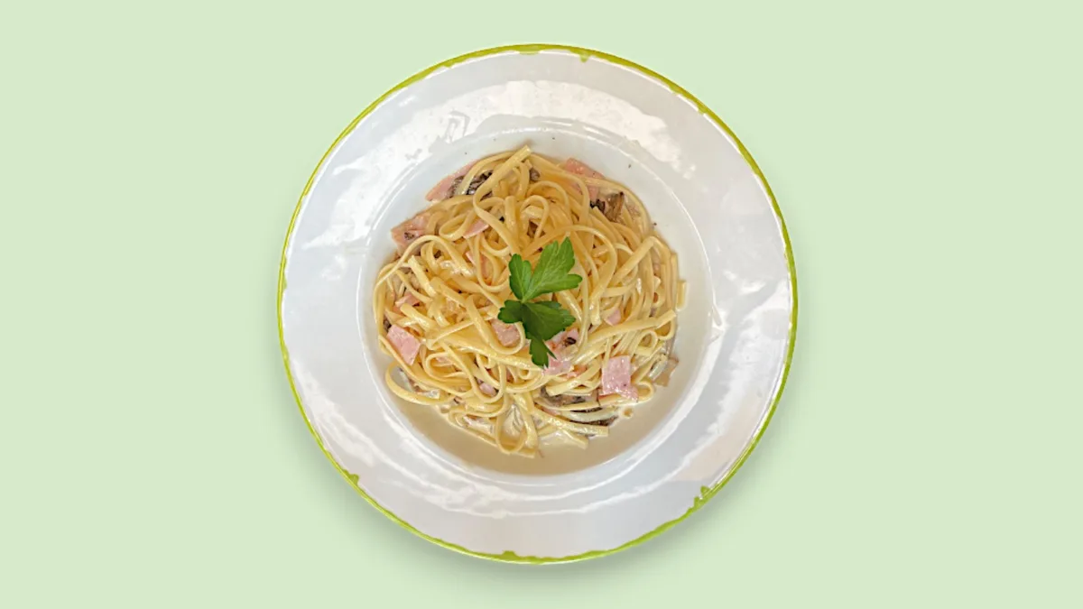 Linguine Prosciutto e Funghi
