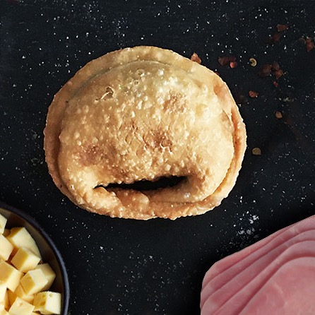 Empanada Jamon y Queso