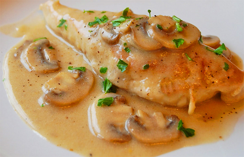 Pollo Al Champiñon