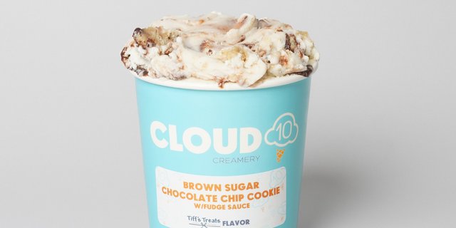 Cloud10 Brown Sugar Chocolate Chip Cookie Ice Cream w/ Fudge Sauce Pint