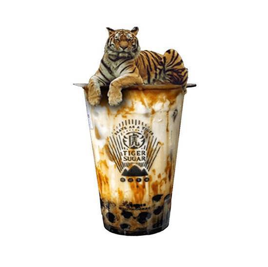1)Black Sugar Boba+ Pearl Milk with Cream Mousse 虎虎生風波霸珍珠厚鲜奶