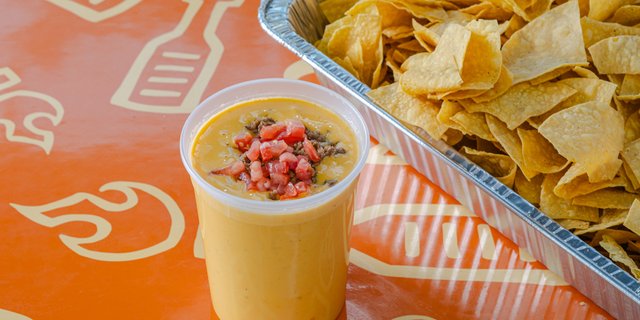 Chips and Beefy Queso