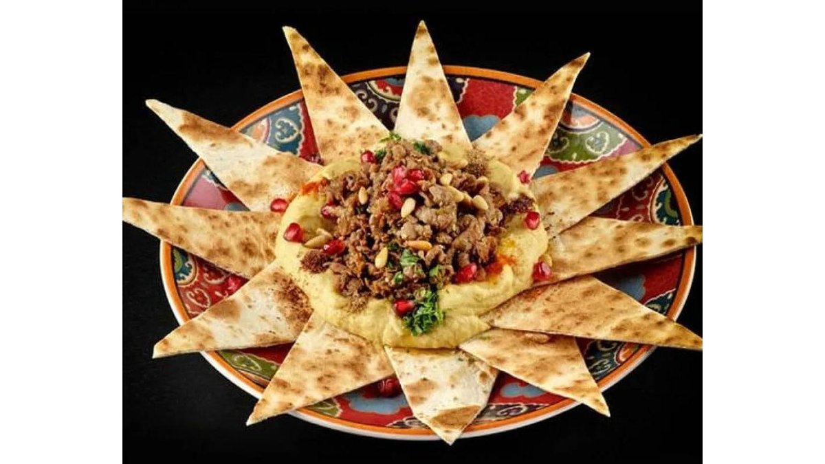 Hummus cu vită