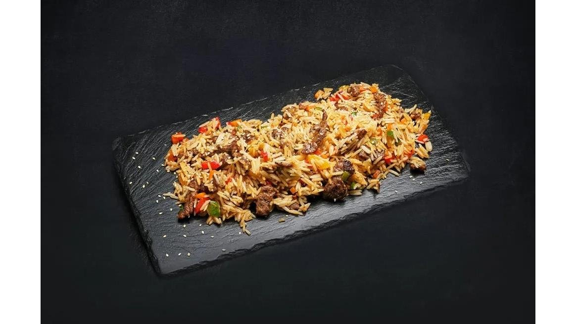 Orez la wok cu vită