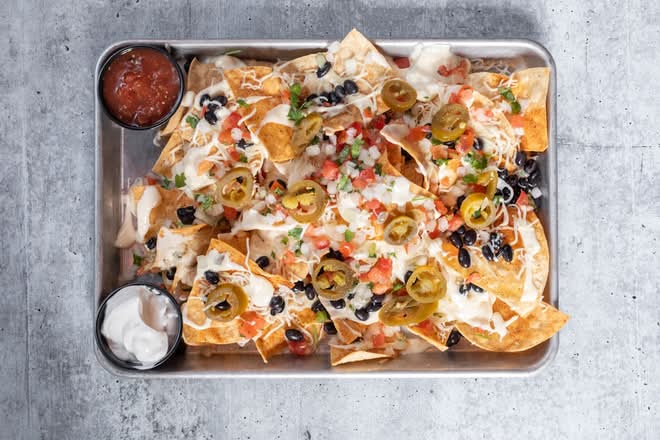 Tin Lizzy’s Nachos