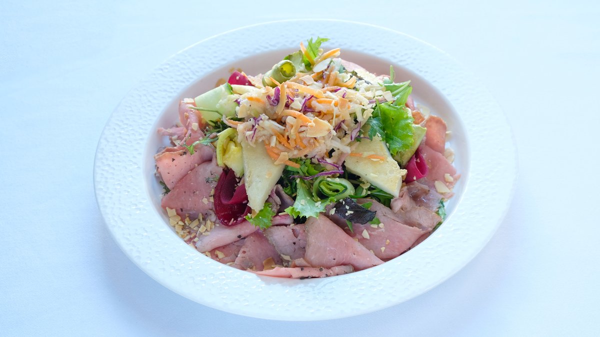 Salata grilovan sir i rozbif/ Grilled cheese and roast beef salad