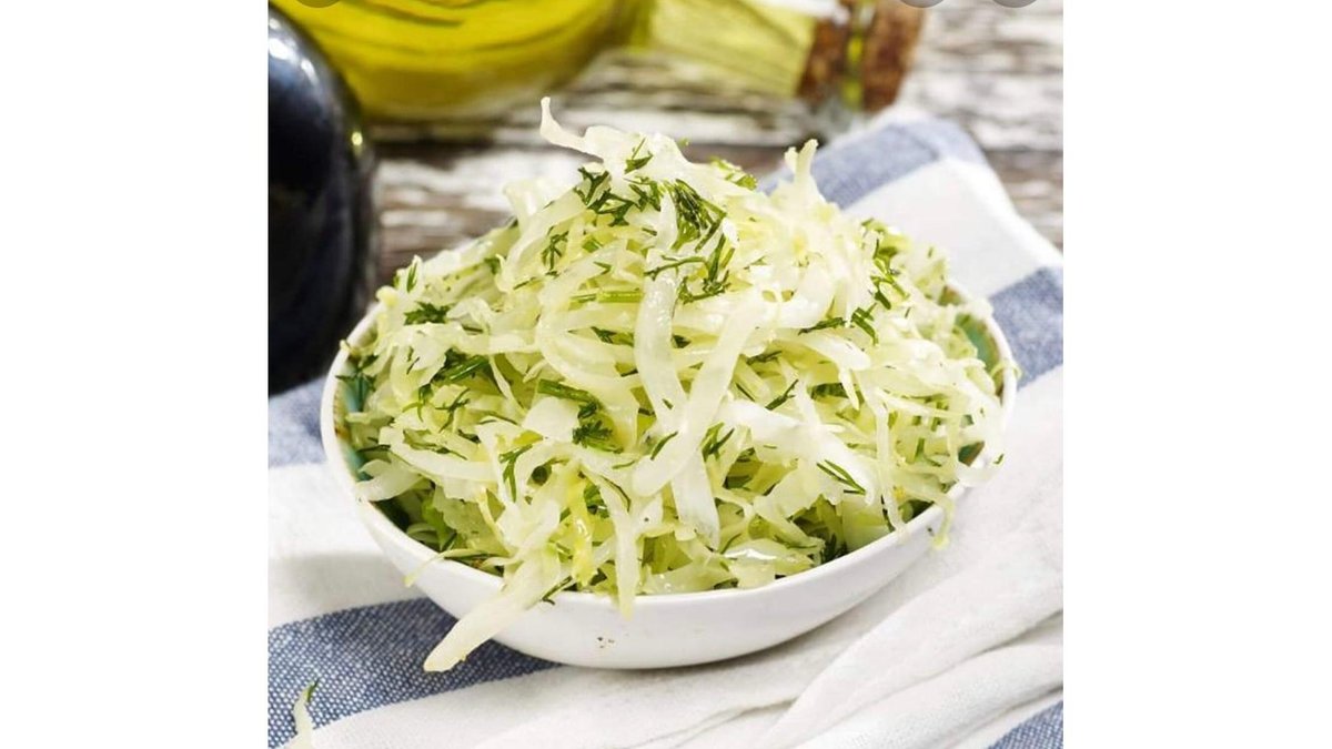 Salată de varză albă cu morcov