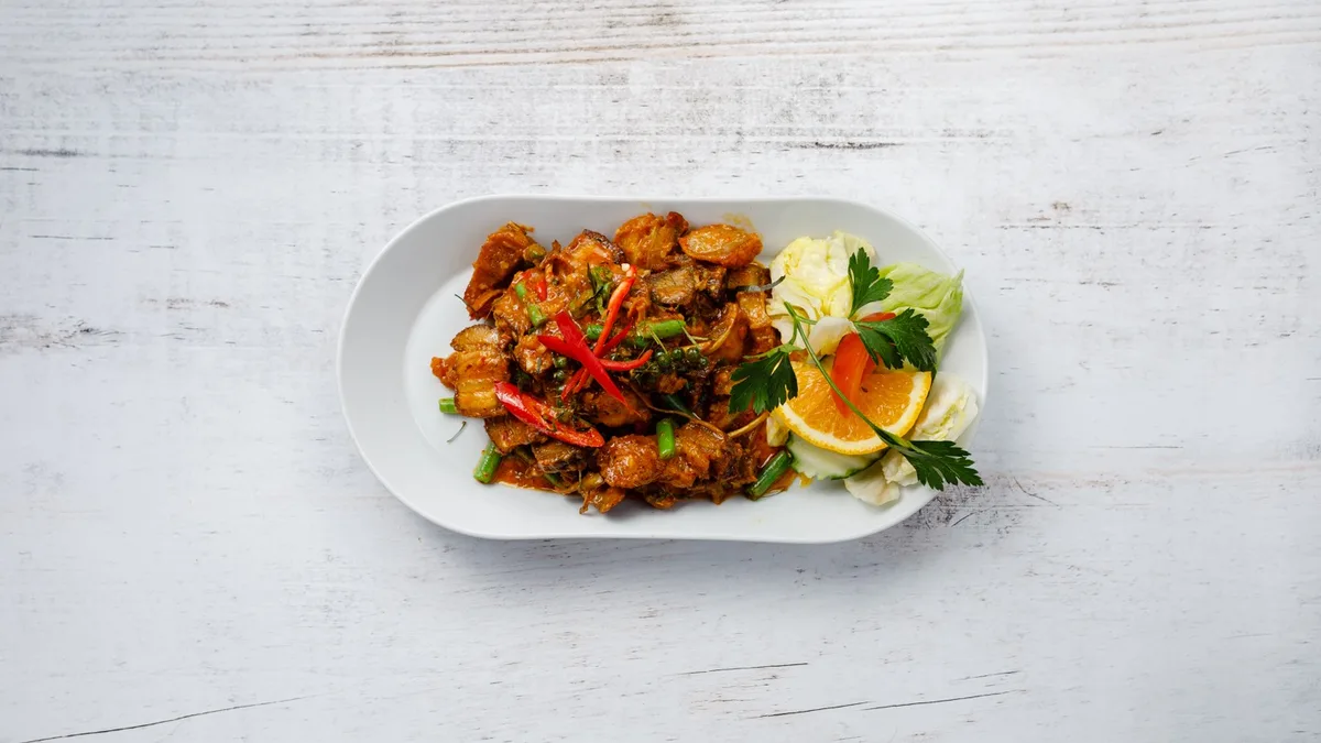 🌶️ 🌶️ 🌶️ Pad pet moo graab