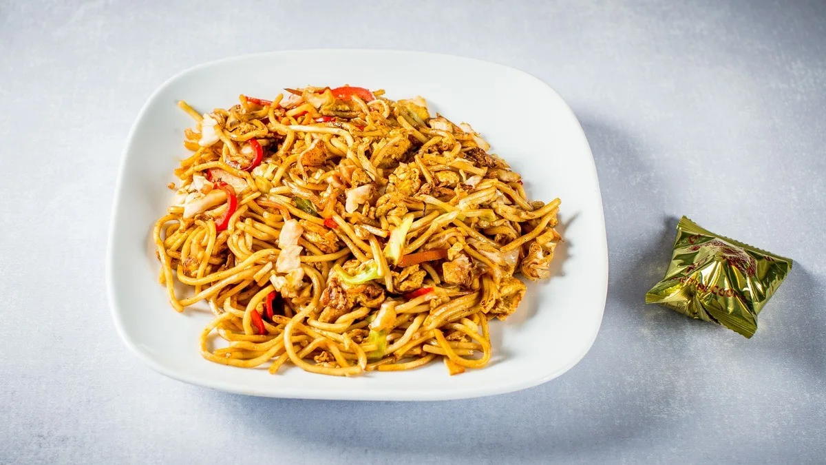 Pečeni ramen rezanci z zelenjavo 🌱