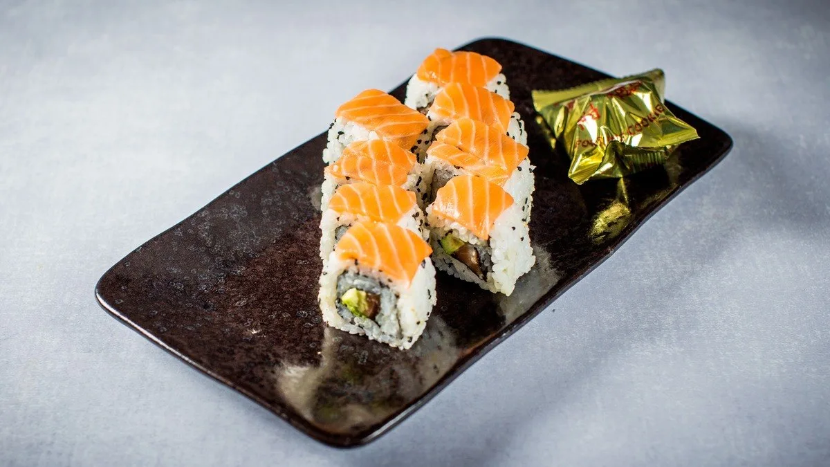 Veliki maki Double salmon (8 kosov)
