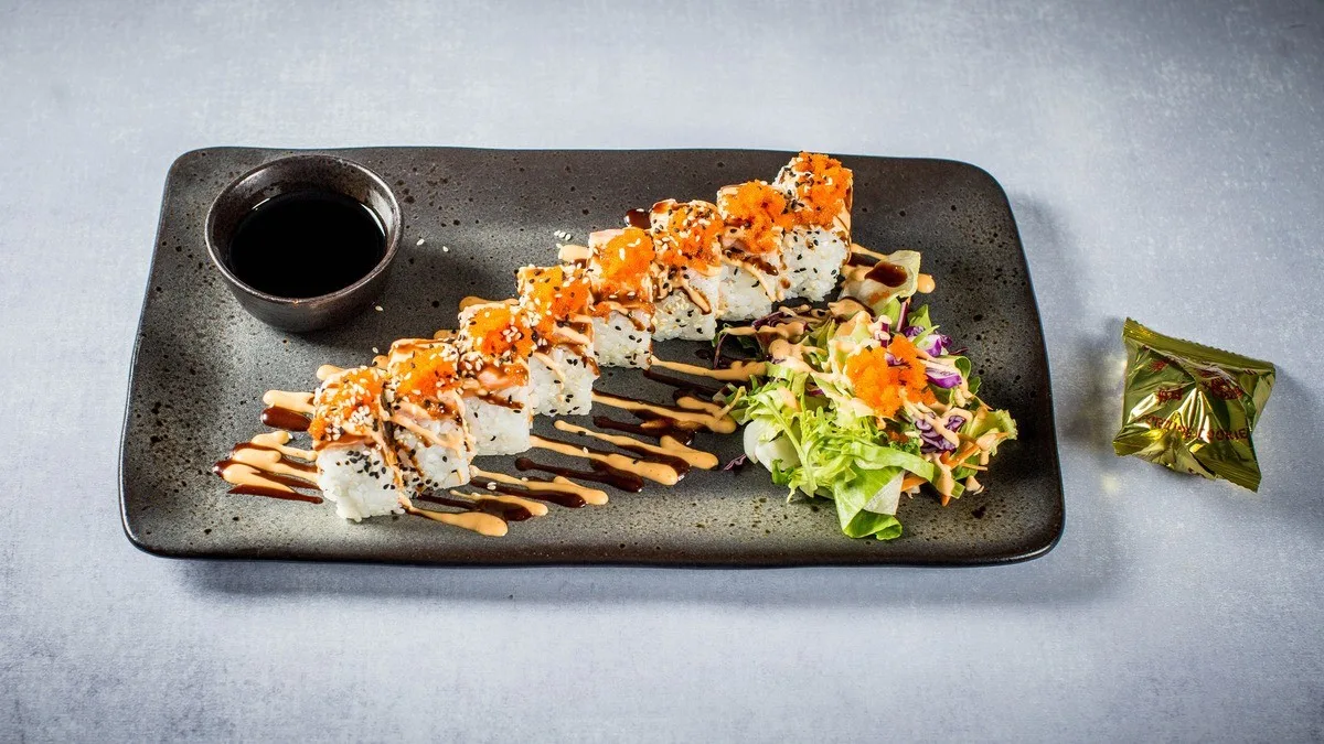 Veliki maki Fatty salmon roll (8 kosov)