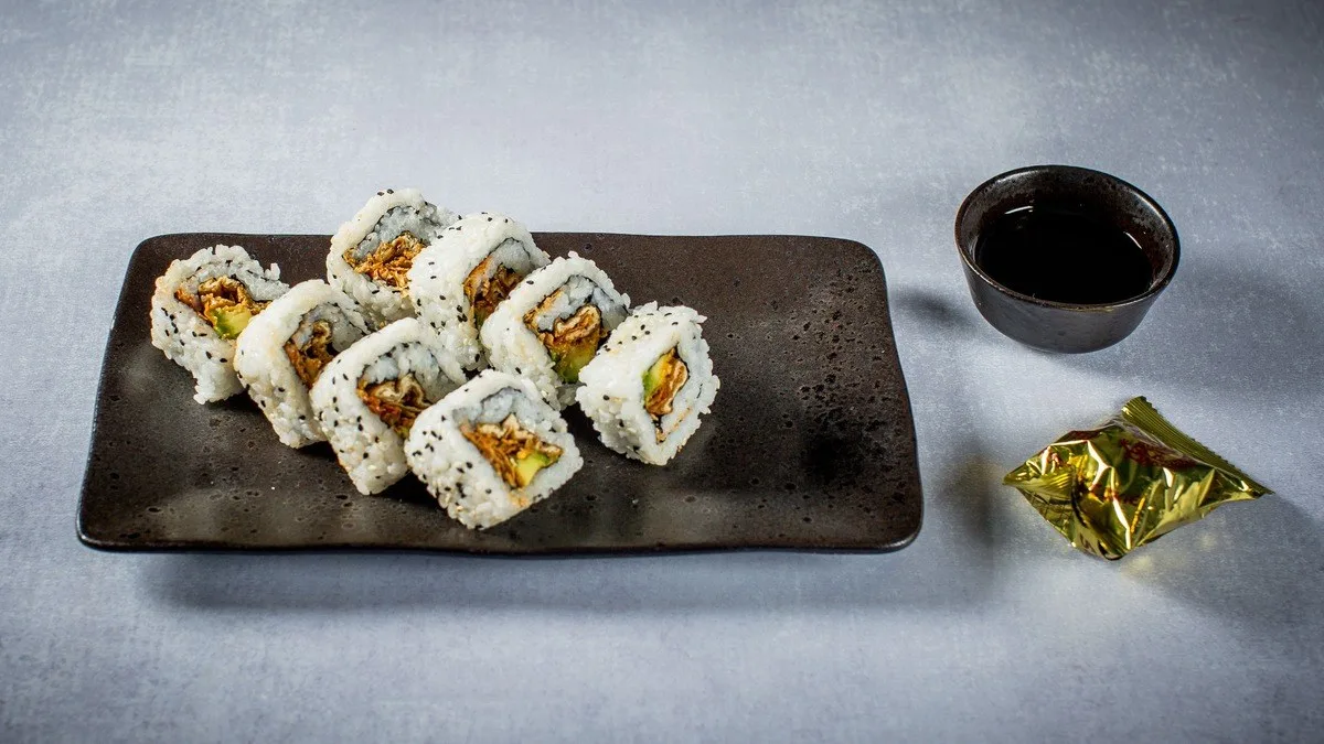 Veliki maki Grill double tofu roll (8 kosov)