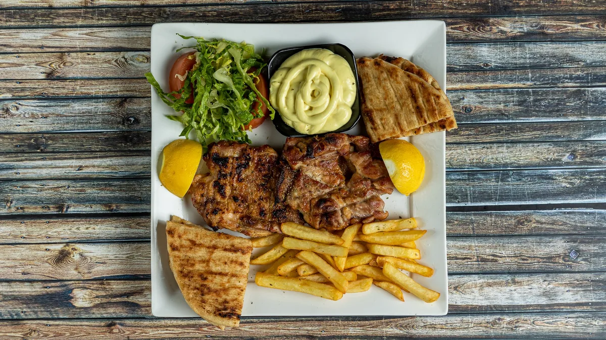 Μερίδα Κοτόπουλο Σχάρας (500g Άψητο)