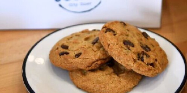 Chocolate Chip Cookies
