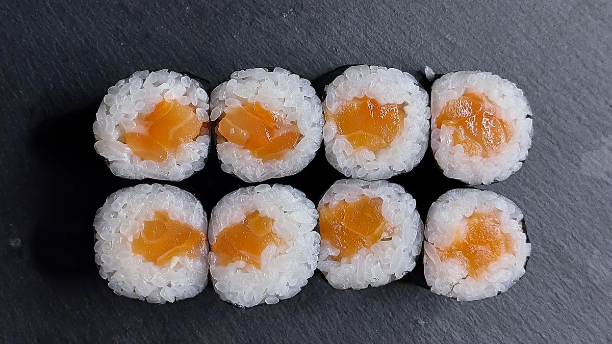 Losos hosomaki