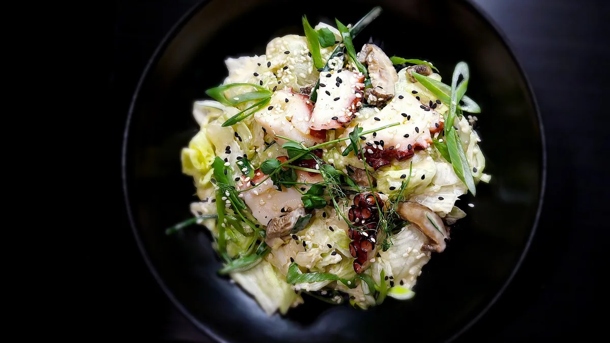 "Octopus" Salata sa Hobotnicom