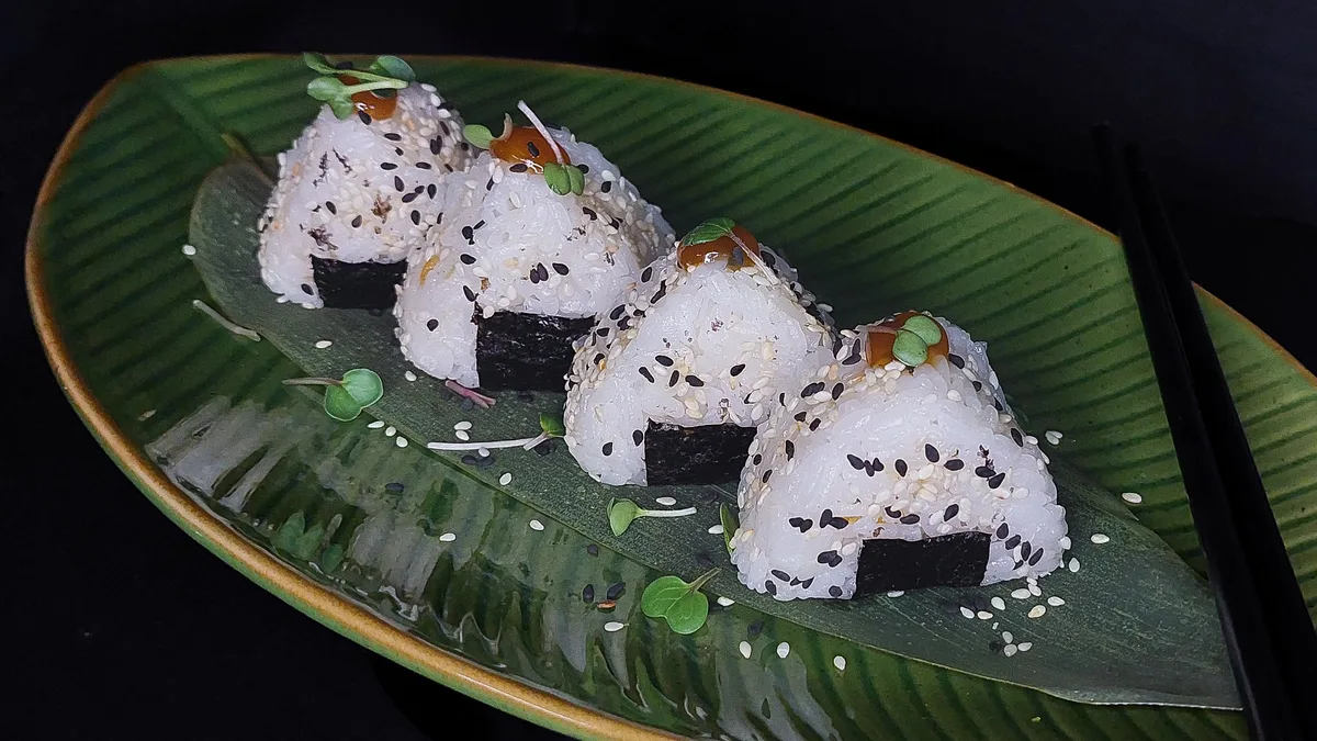 Onigiri Piletina