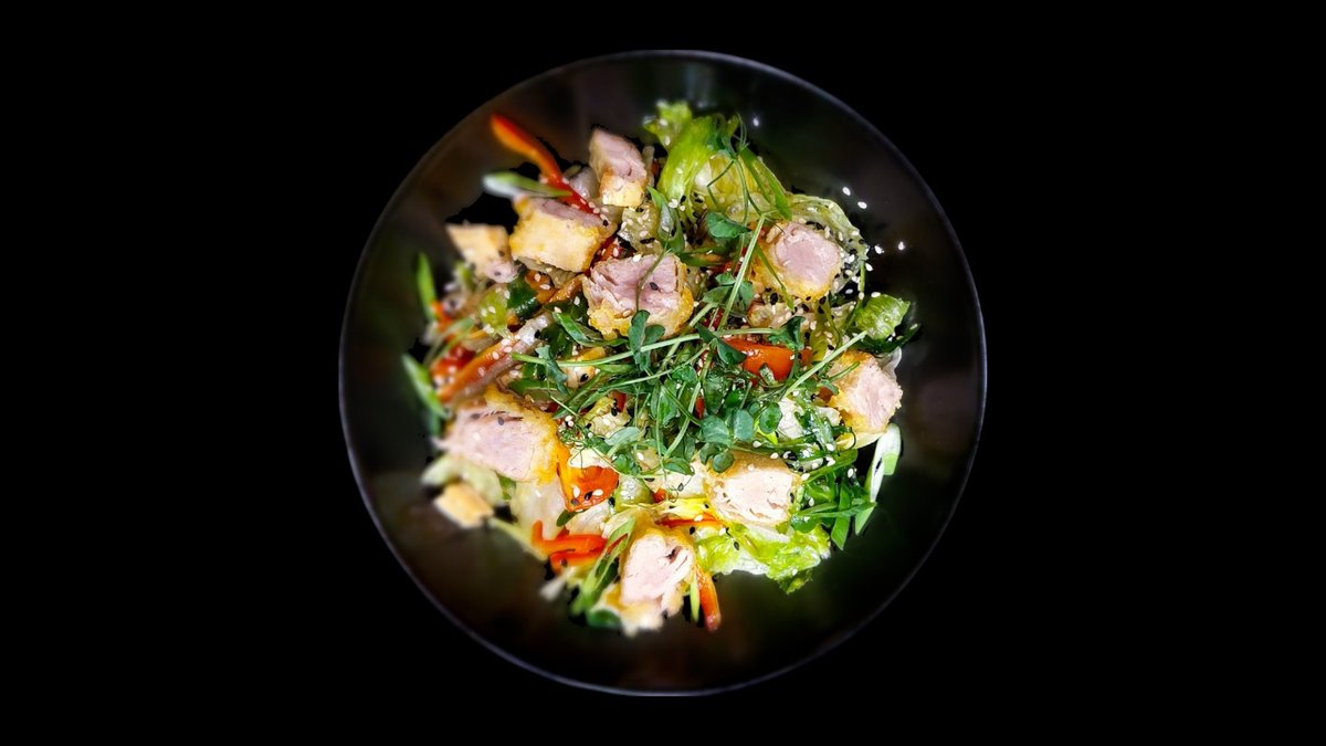 Salata sa Dimljenom Tunom