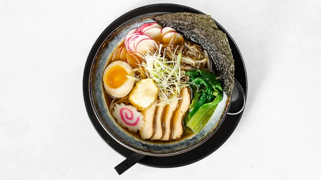 Chicken ramen (shoyu-piščanec)