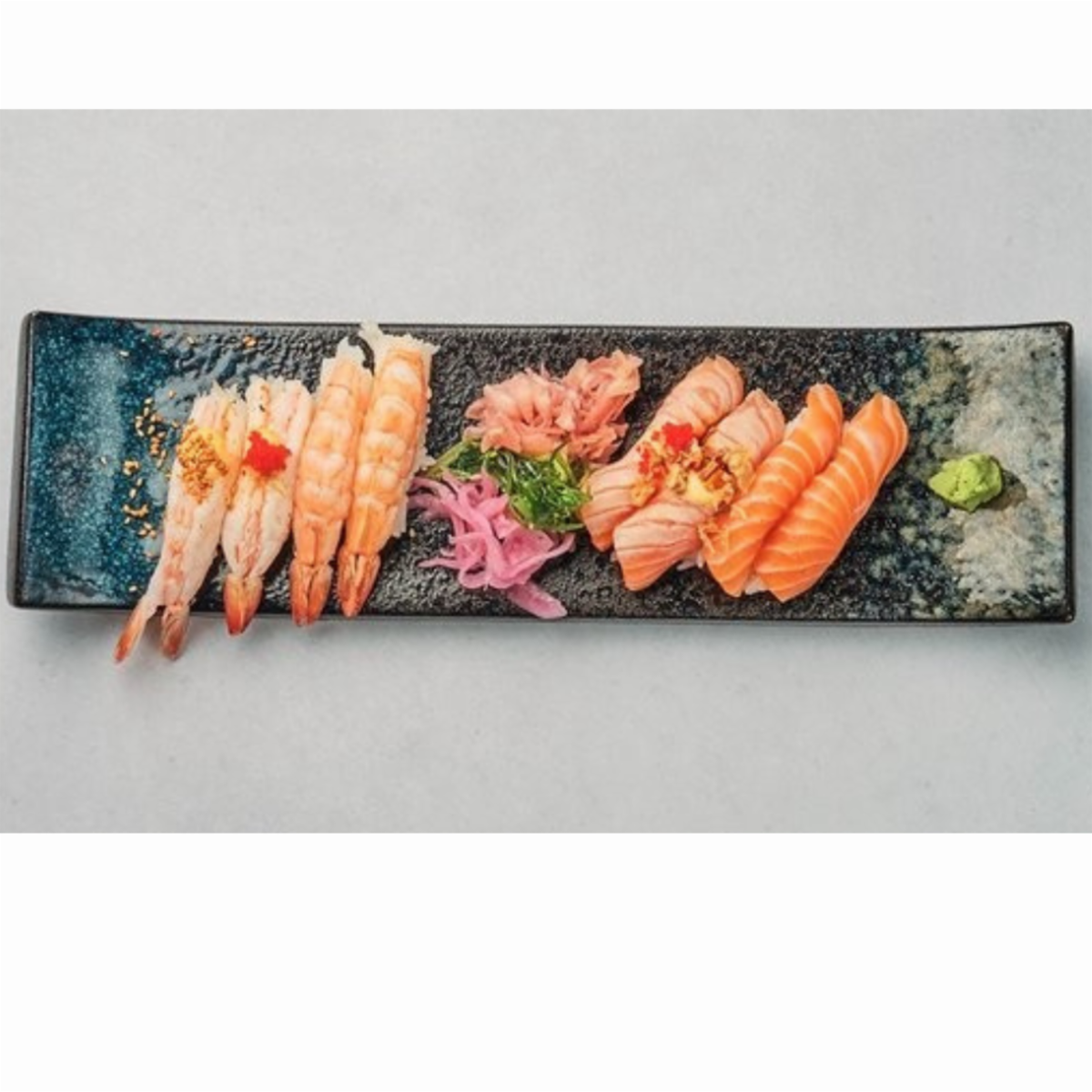 Lax and Räkor Nigiri