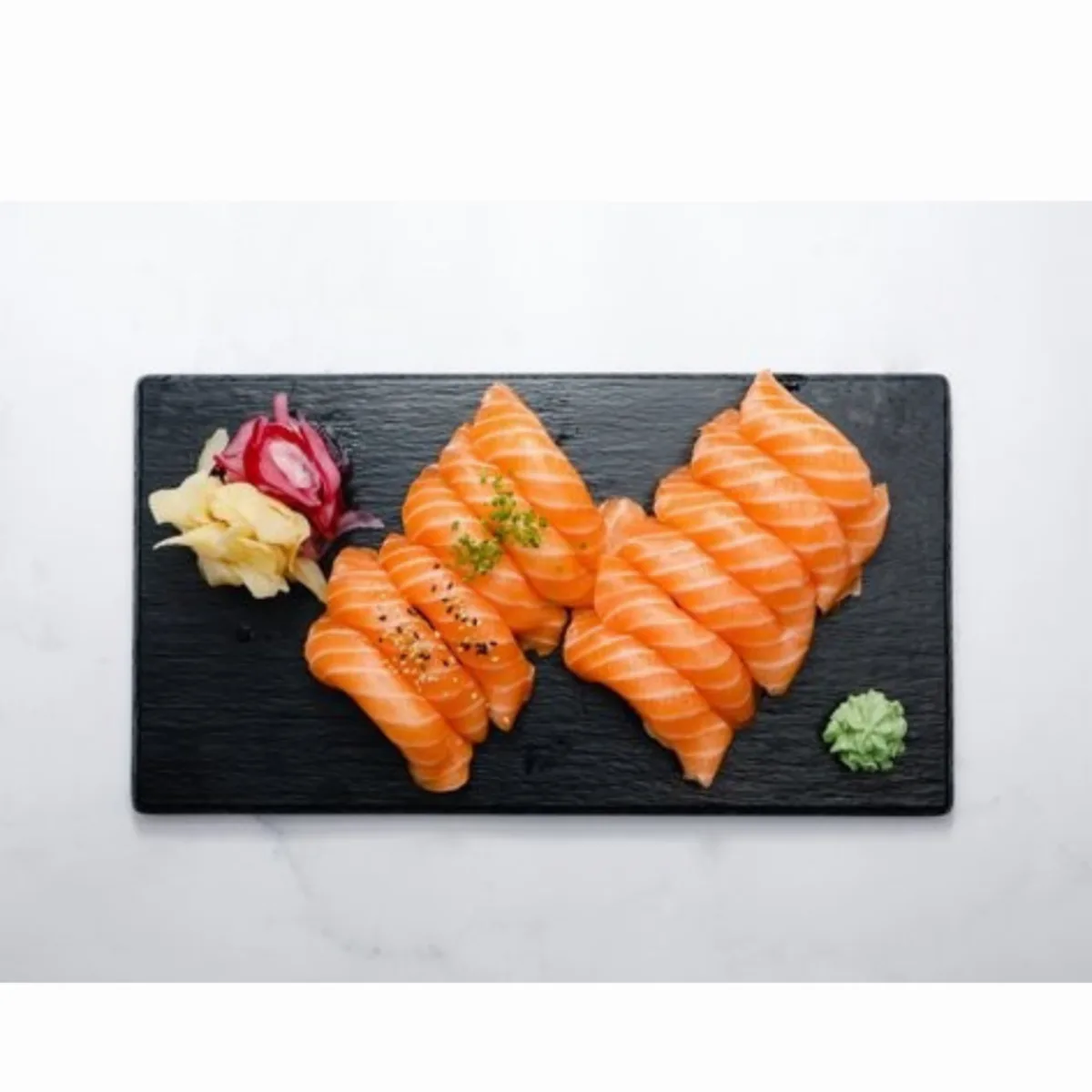 Lax Nigiri