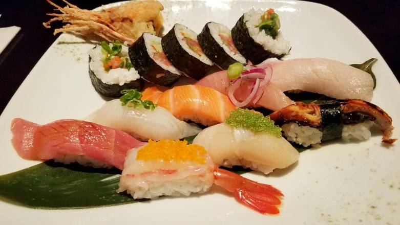 Assorted Sushi Deluxe