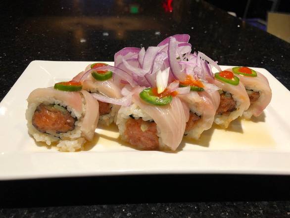 Jalapeno Hamachi Roll (New)