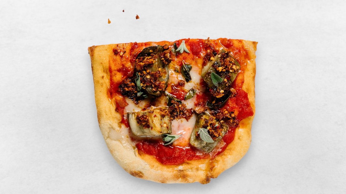 Half Spicy Eggplant Pinsa