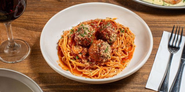 Mama's Spaghetti and Meatballs