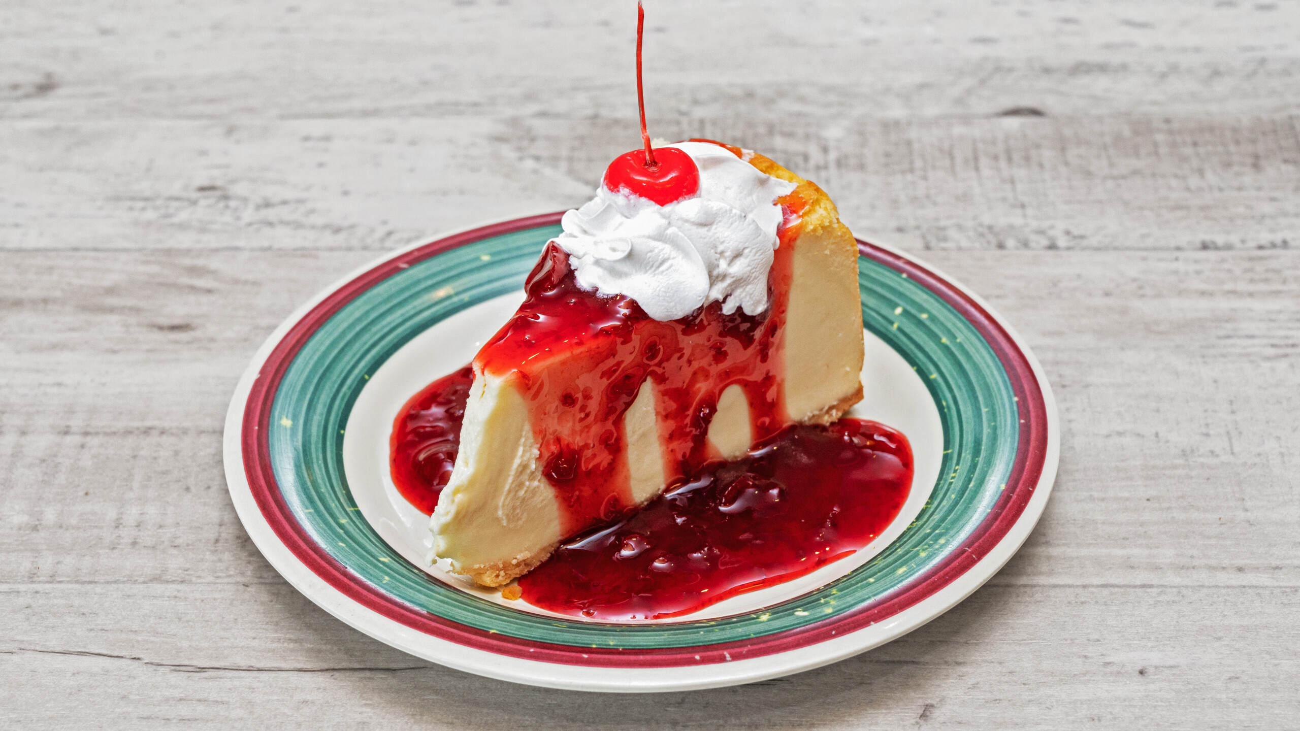 Cherry-Topped Cheesecake