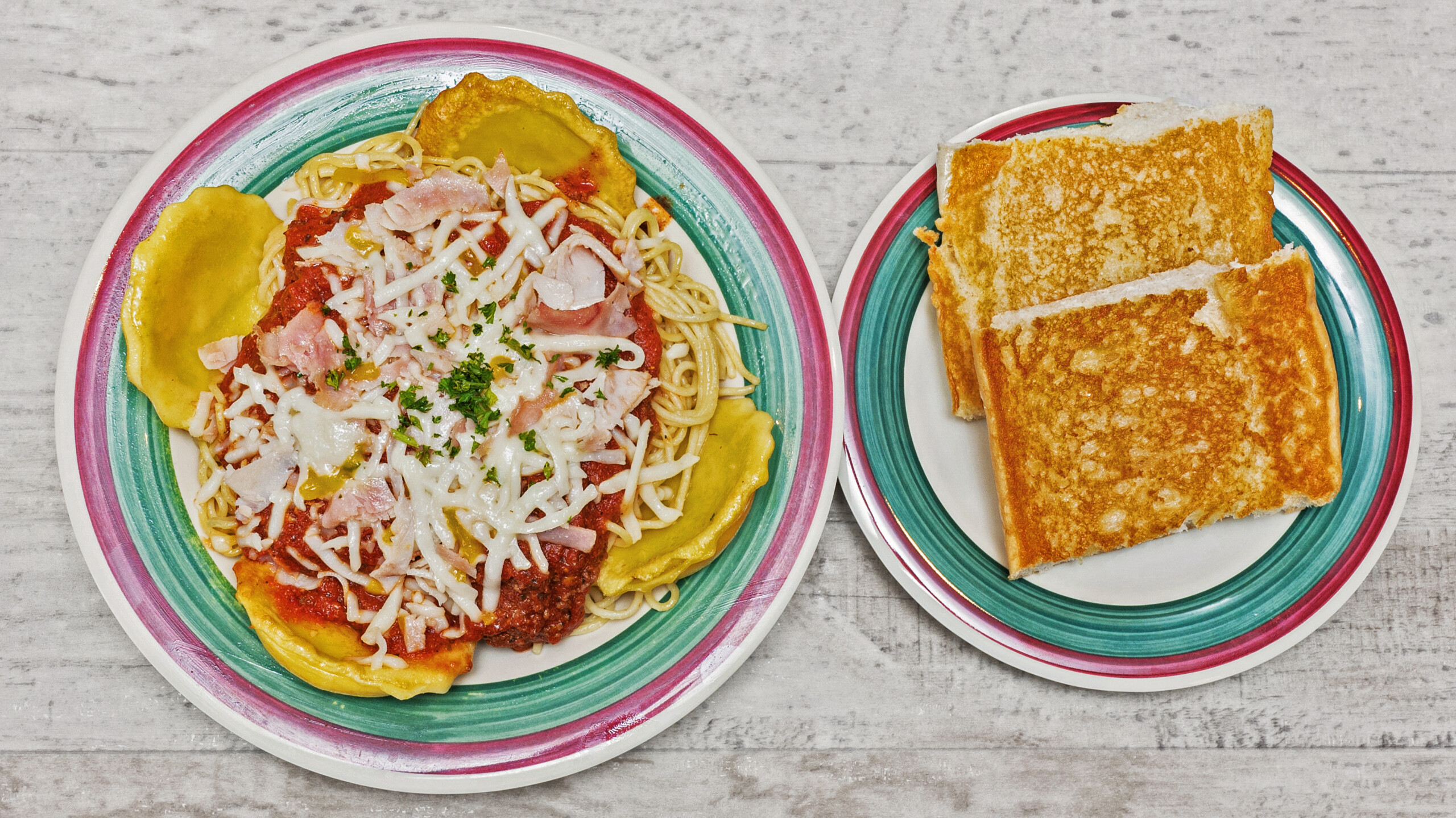 Ravioli and Spaghetti With Meat Sauce